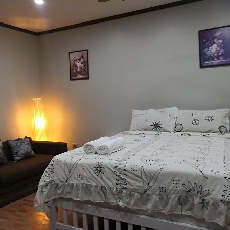 Condominum In Jomtien Beach With Sea View, Balcony And Free Wifi Pattaya Zewnętrze zdjęcie