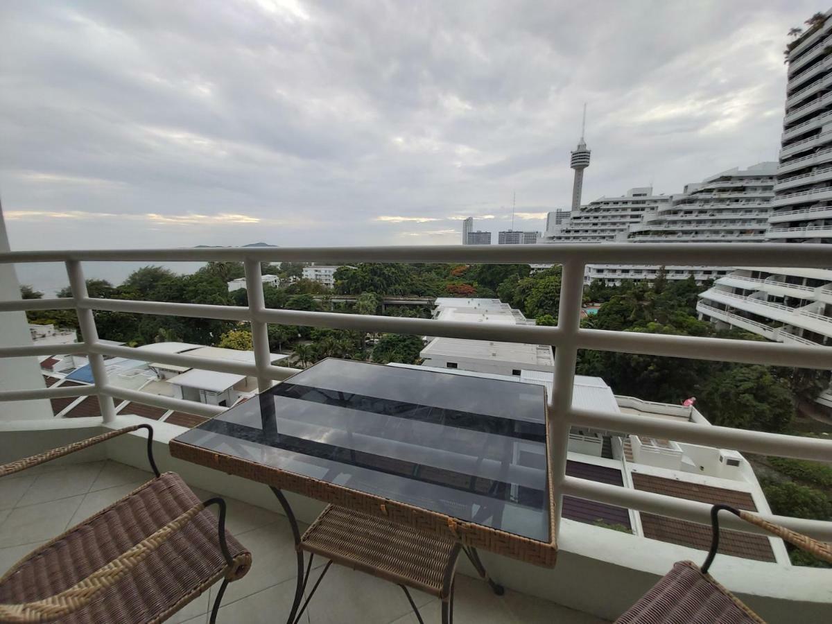 Condominum In Jomtien Beach With Sea View, Balcony And Free Wifi Pattaya Zewnętrze zdjęcie