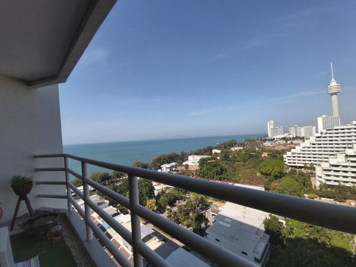 Condominum In Jomtien Beach With Sea View, Balcony And Free Wifi Pattaya Zewnętrze zdjęcie